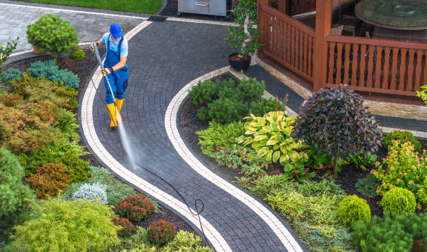 Best Roof Power Washing Services  in Simmesport, LA